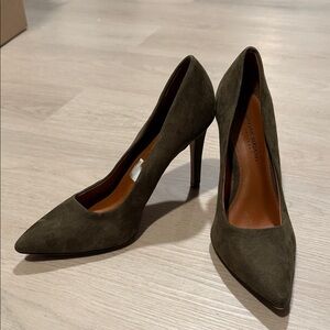 Army Green Suede Pumps